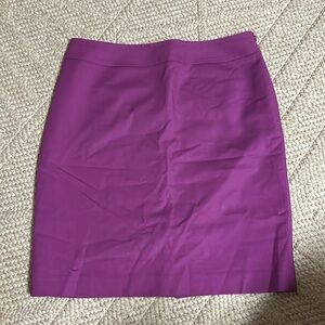 Like new pencil skirt